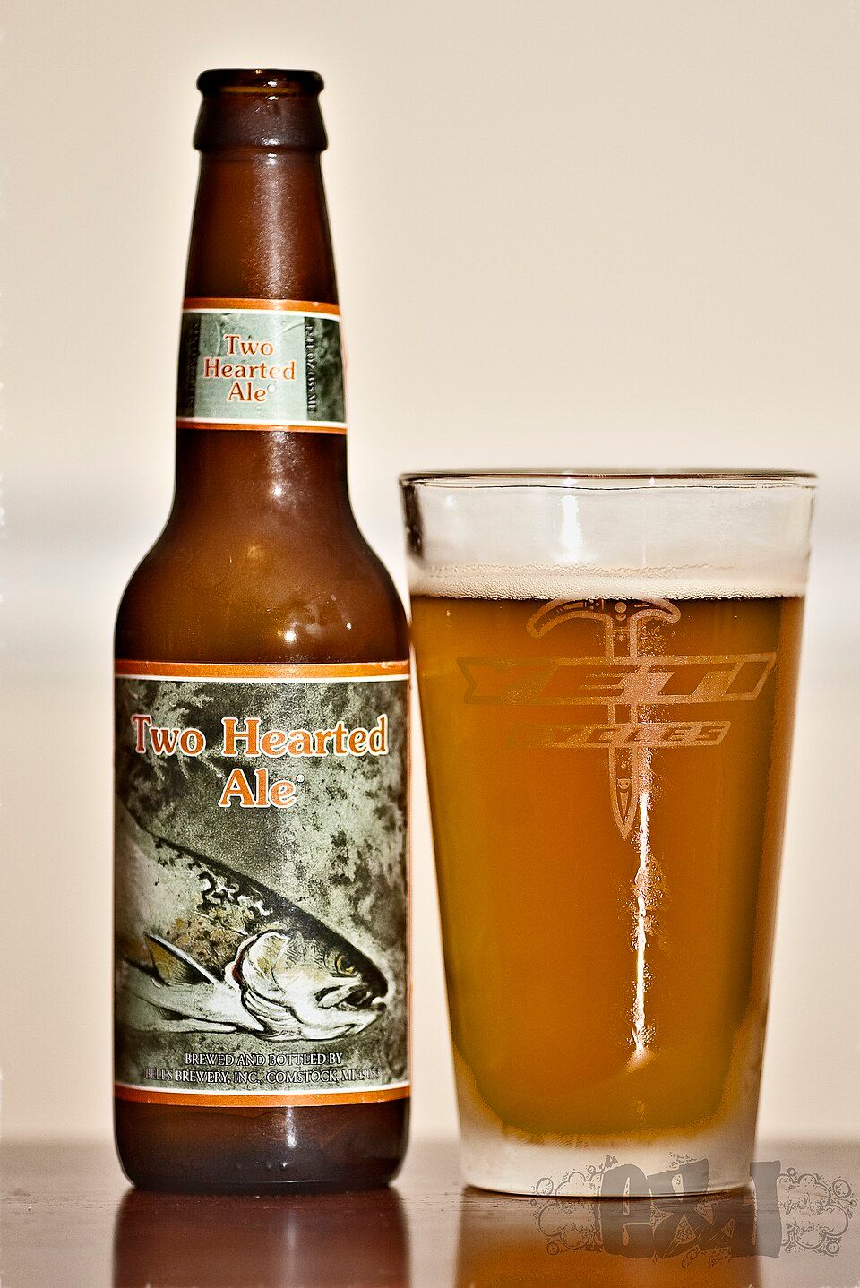 A bottle and glass of Bell's Two Hearted Ale