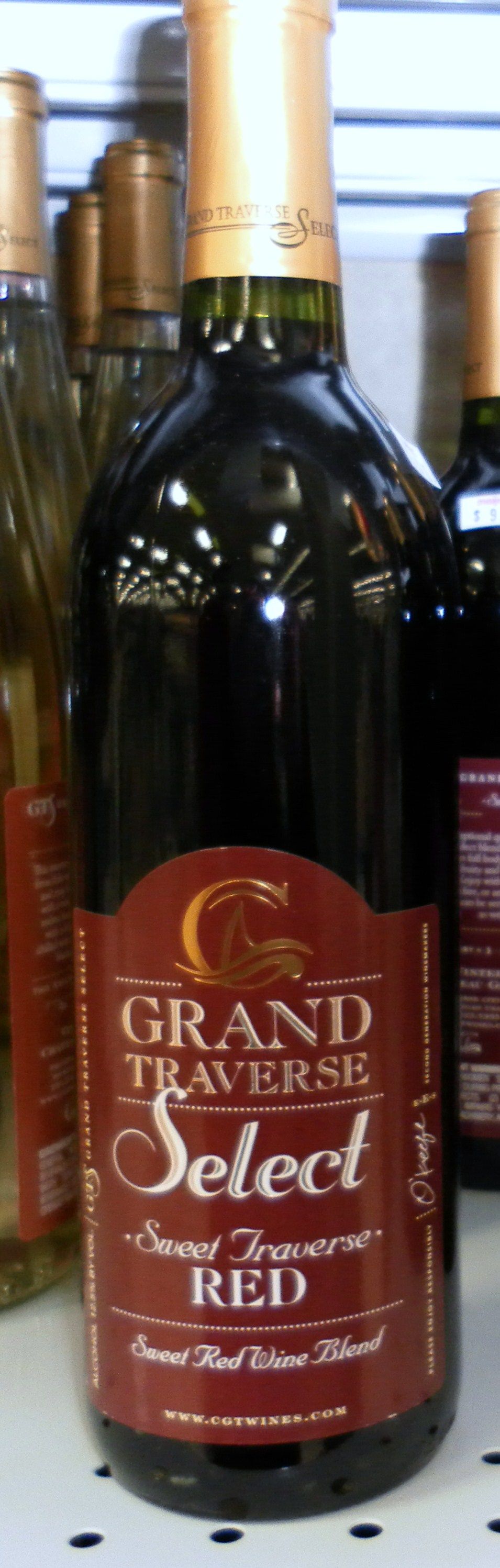 A bottle of Chateau Grand Traverse Sweet Traverse Red